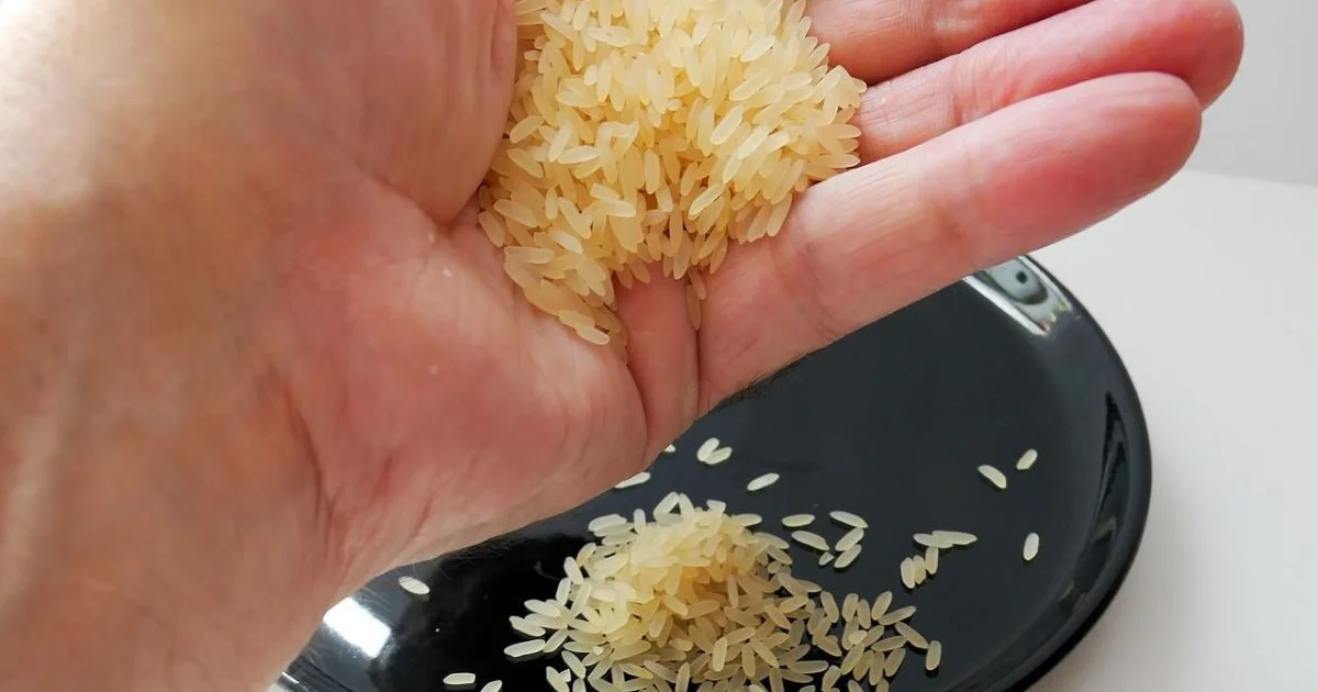 Det geniale trick: Derfor skal du lægge ris i din vaskemiddelflaske! - image 2