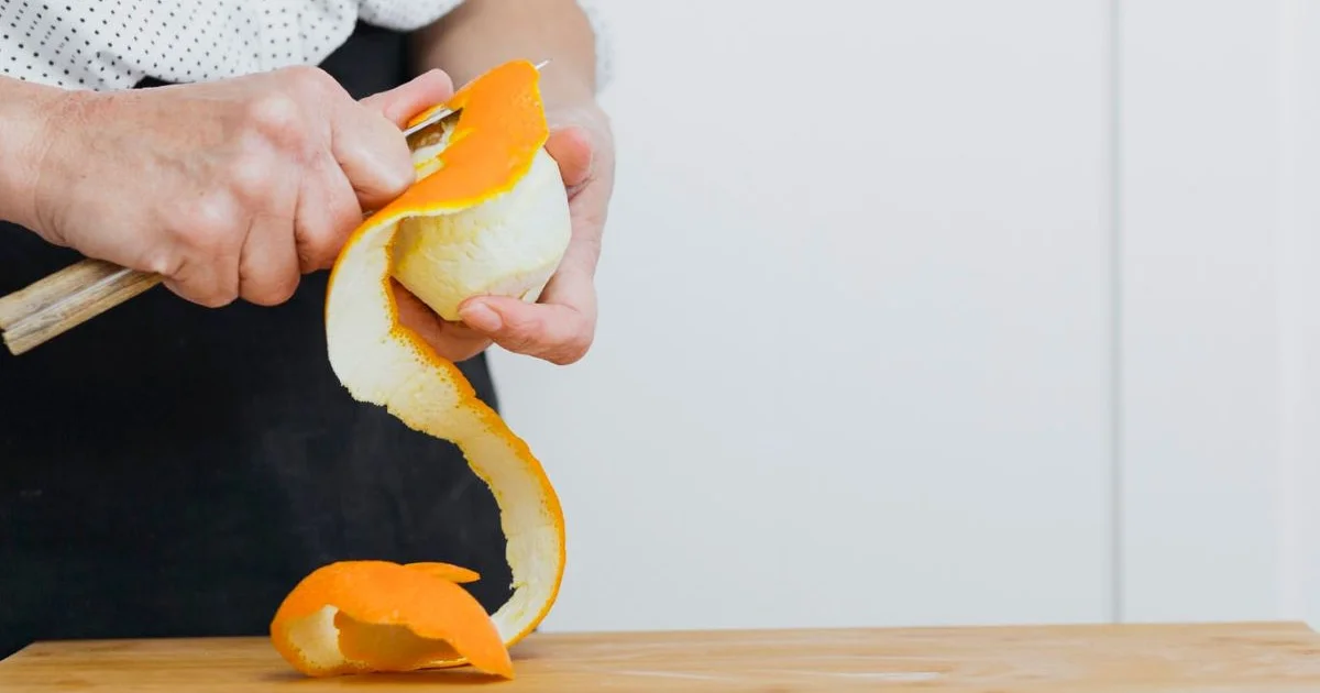 Appelsinskræller til rengøring: Den overraskende trend, der forvandler dit hjem! - image 3