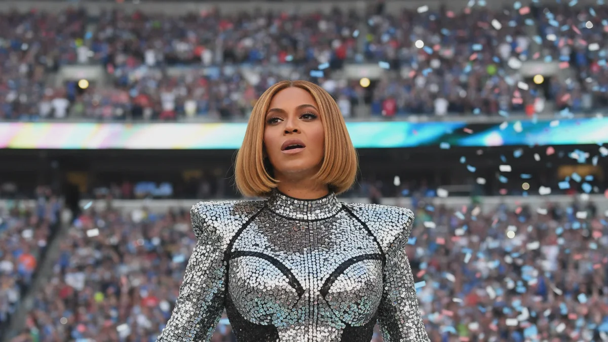 Beyoncé siger farvel til det lange hår. Ny kort bob sætter dagsordenen i 2026