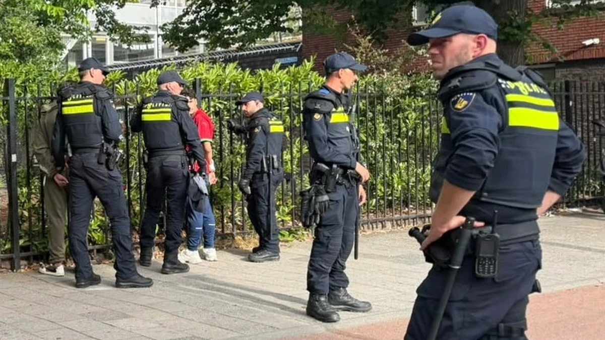 VM-nederlag i Holland: Sådan undgår du kaos ved uroligheder i byen